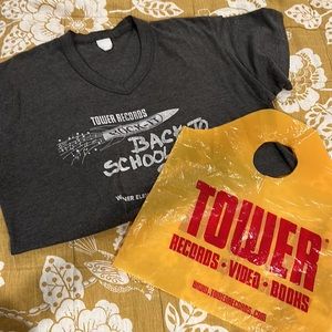 VINTAGE AUTHENTIC Tower Records T-Shirt AND Plastic Bag